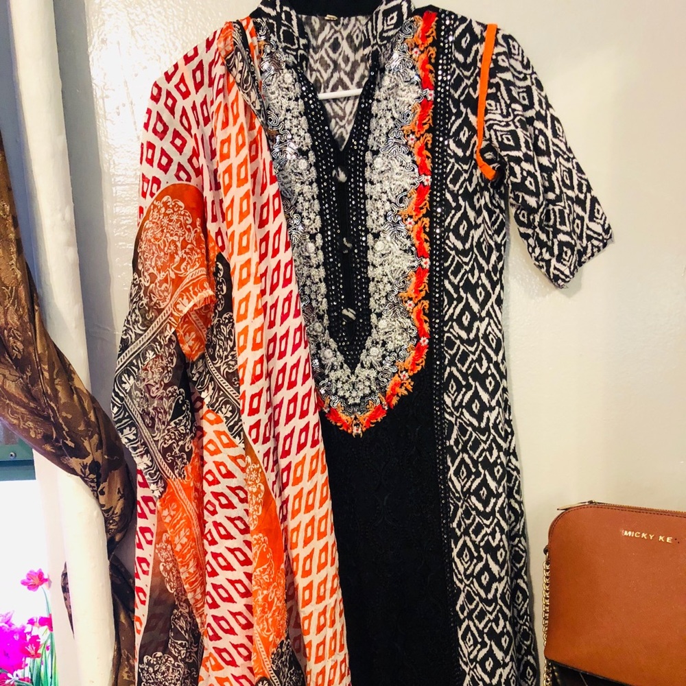 Pakistani Indian linen kameez pants 🖤
